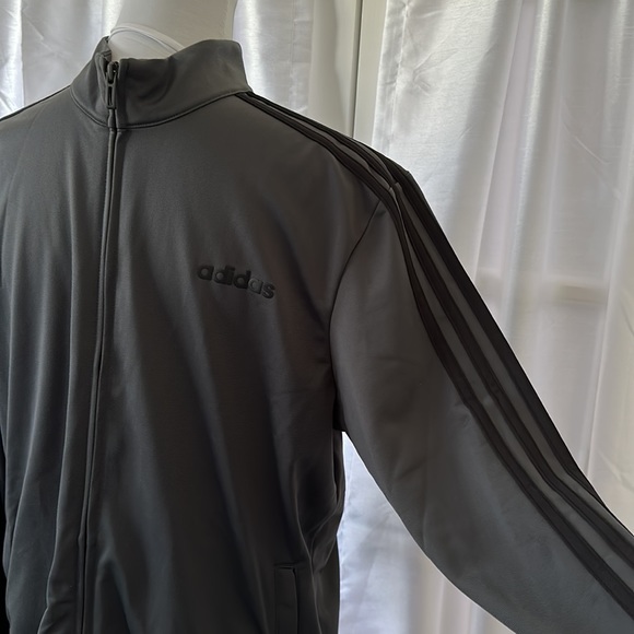 Adidas Warm-Up 3-Stripes Track Jacket- Sz M, Gray/Black - Picture 3 of 6